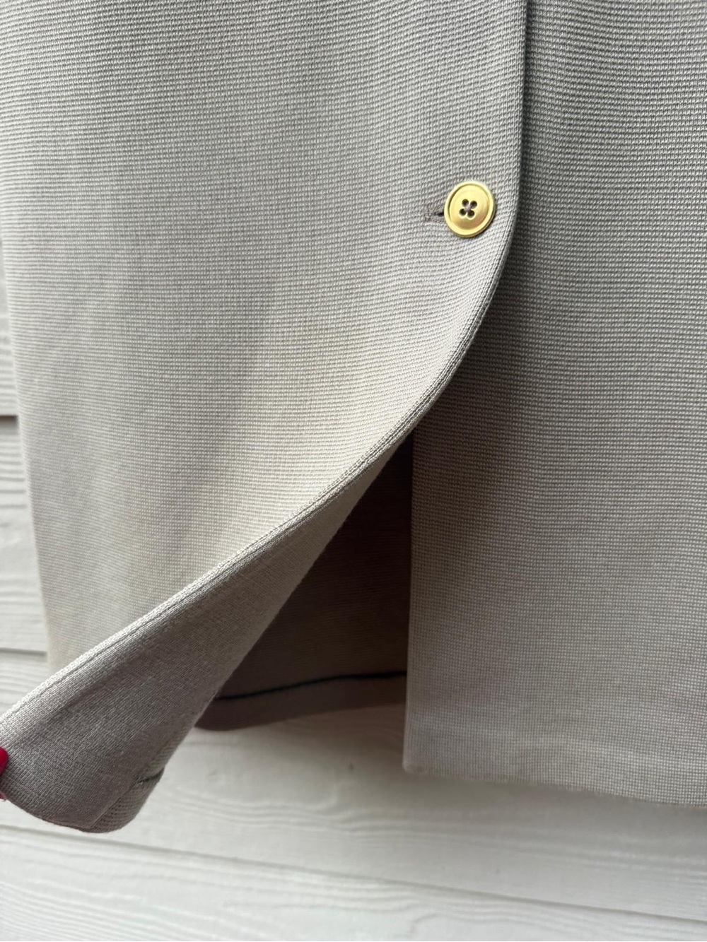St. John Taupe Wool Two-Piece Skirt Blazer Suit size 2 - Picture 8 of 15
